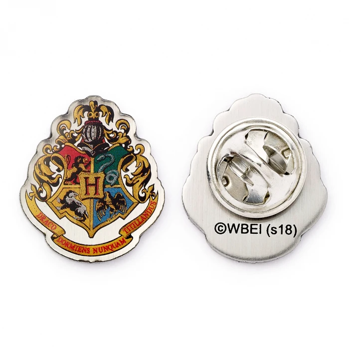 HARRY POTTER - Emblème Pourdlard - Pin's 1 HARRY POTTER - Emblème Pourdlard - Pin's
